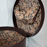 Old box hat "the world"