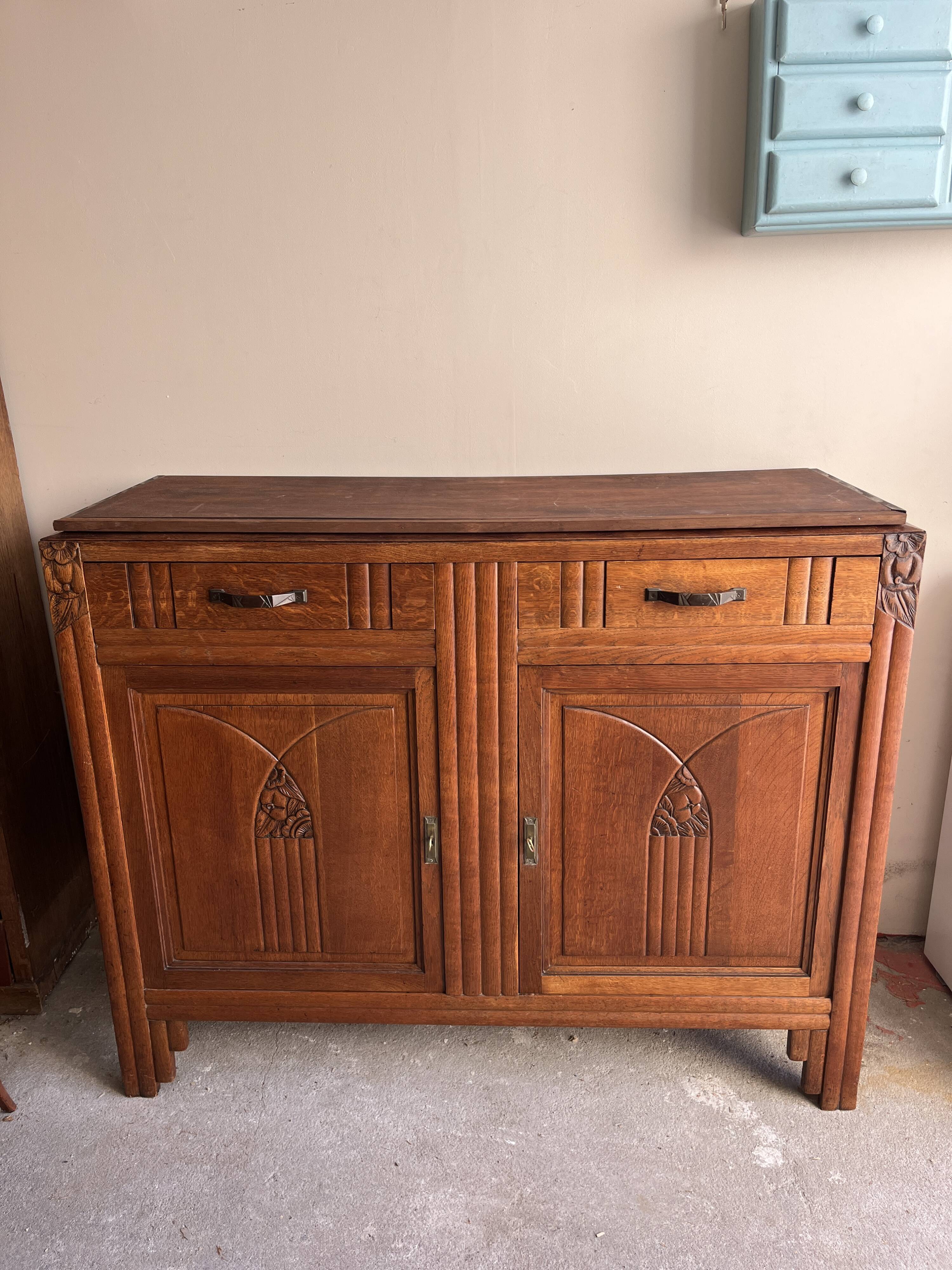Buffet art deco