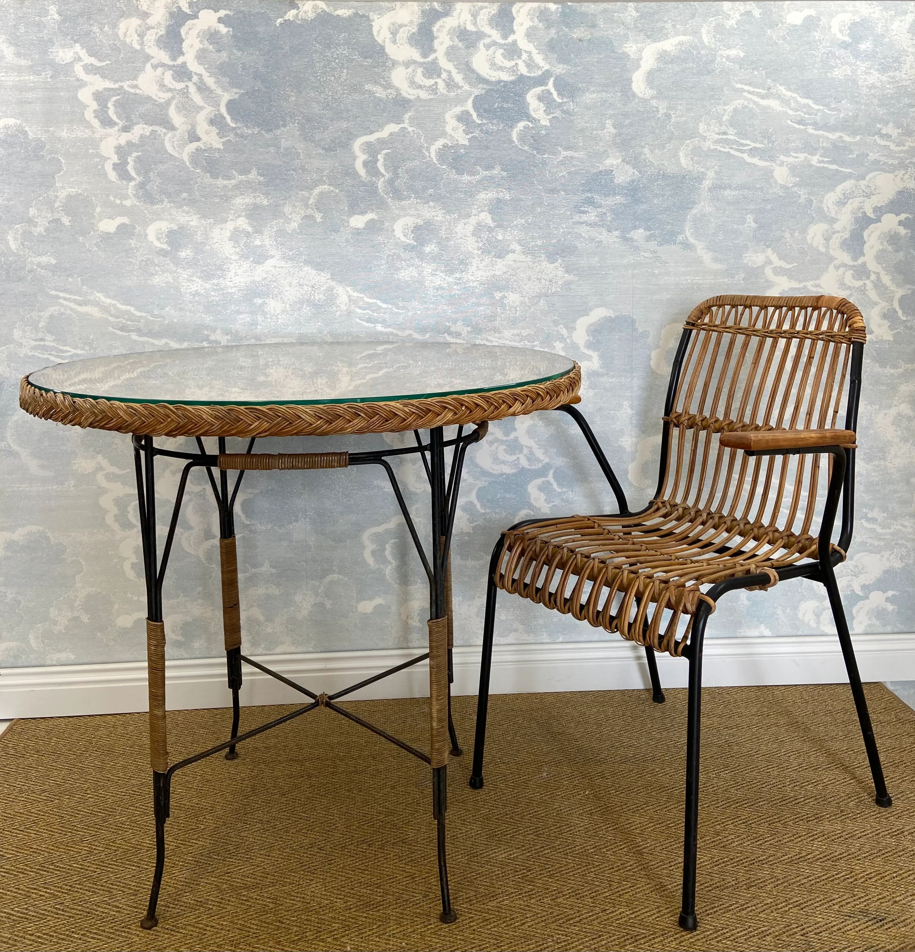 Table en osier Art Déco avec plateau en verre, Allemagne, vers 1920