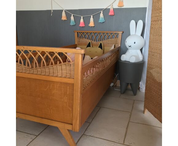 Lit Bebe Rotin Et Bois Vintage Selency Lit Bebe Rotin Et Bois Vintage Selency