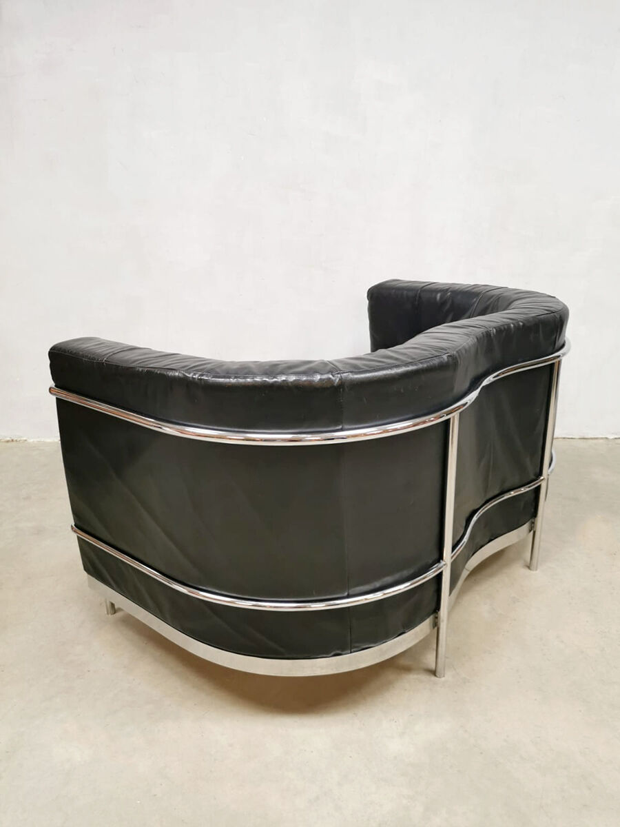 Vintage Italian design sofa loveseat ‘Minimalism’