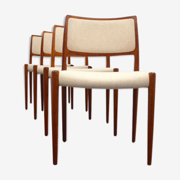 Suite de 4 chaises vintage par Niels Otto Møller pour J.L. Møllers