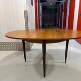 Scandinavian round table