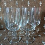 Set wine glasses