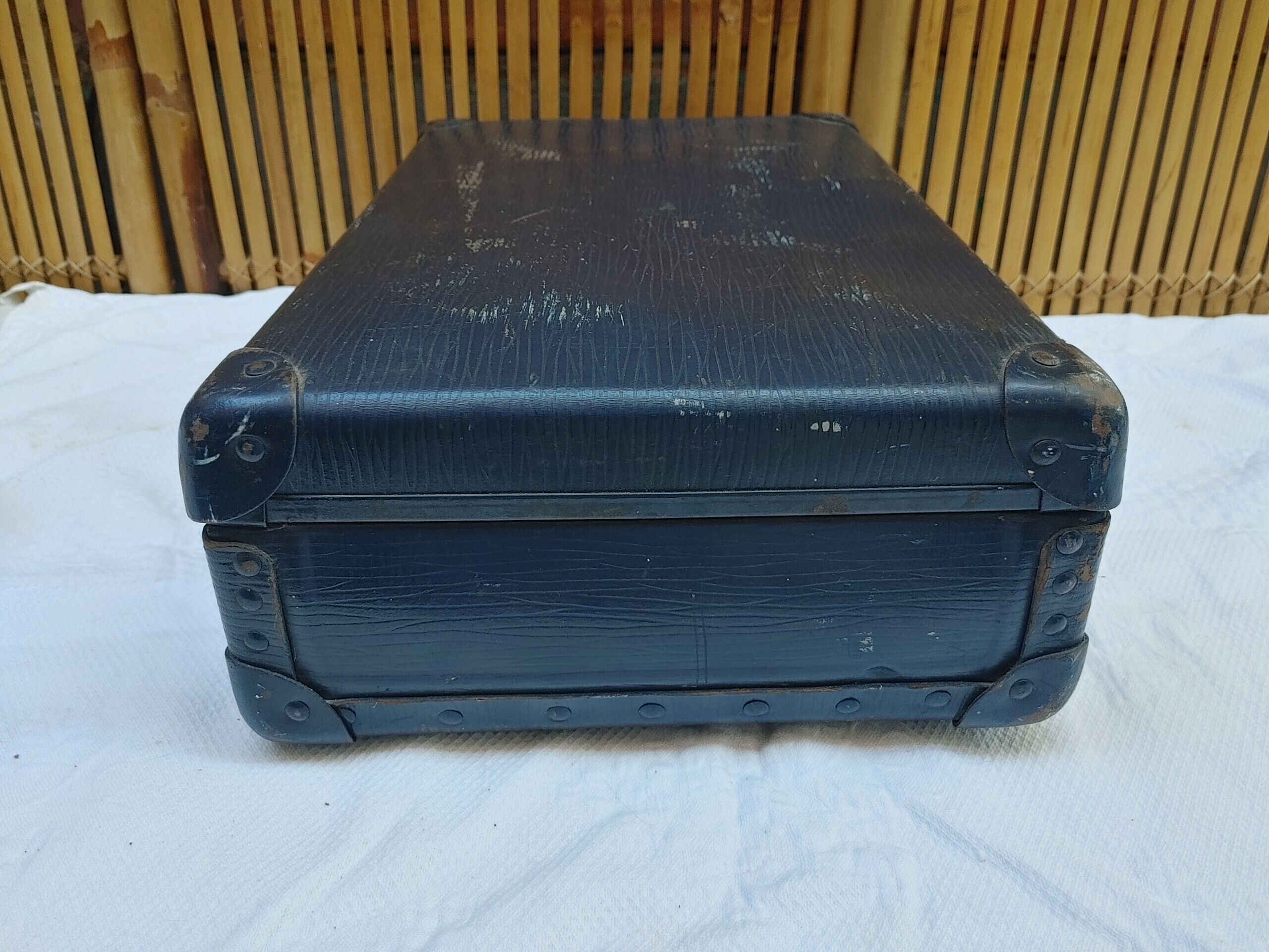 Old suitcase “the favorite” with a paper interior - 1930s/40s