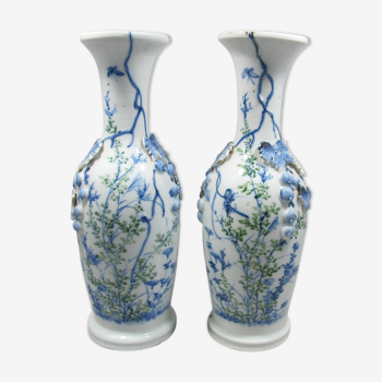 Pair of chinese or japanese vases 19th century