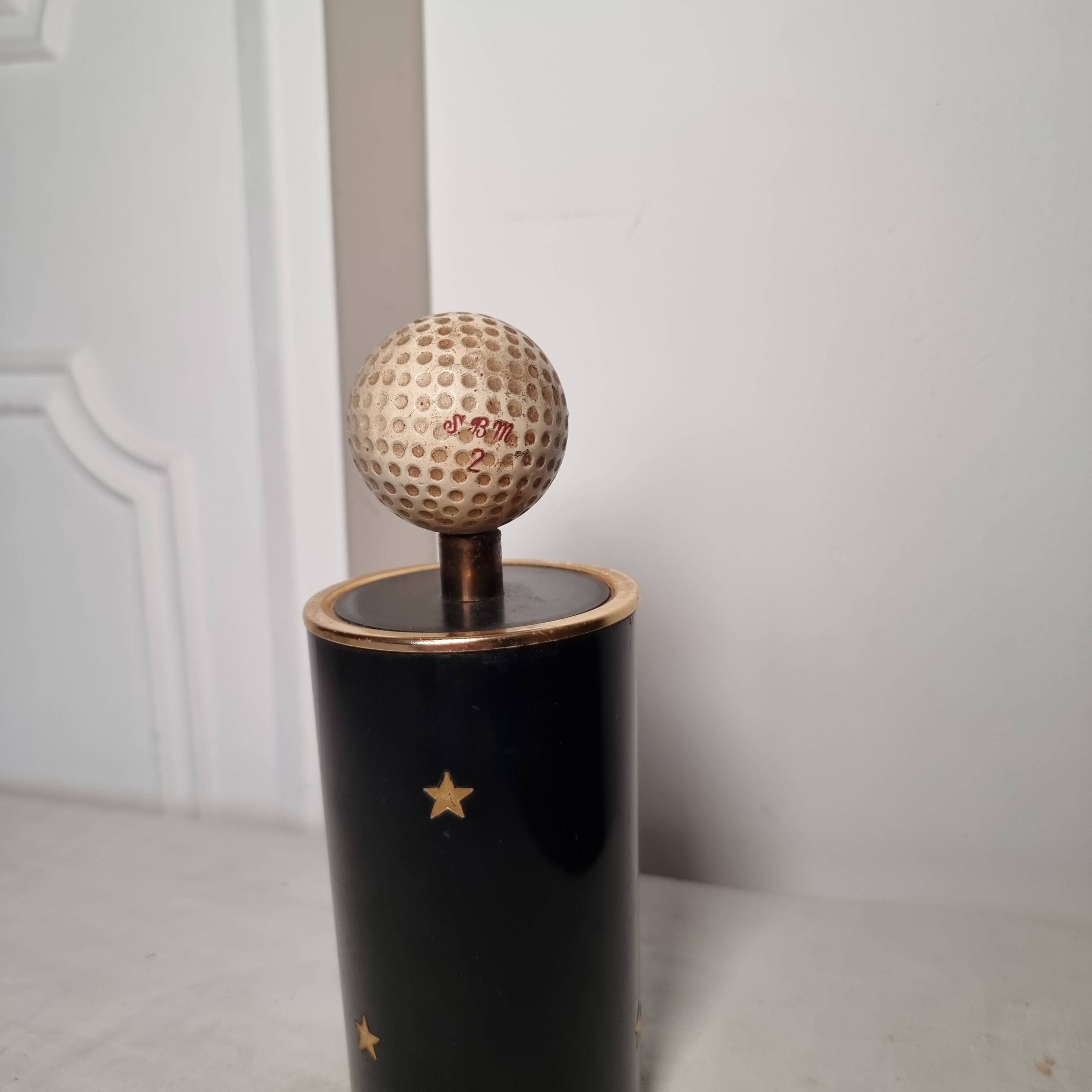 Original vintage cigarette dispenser from the wonderful 70s