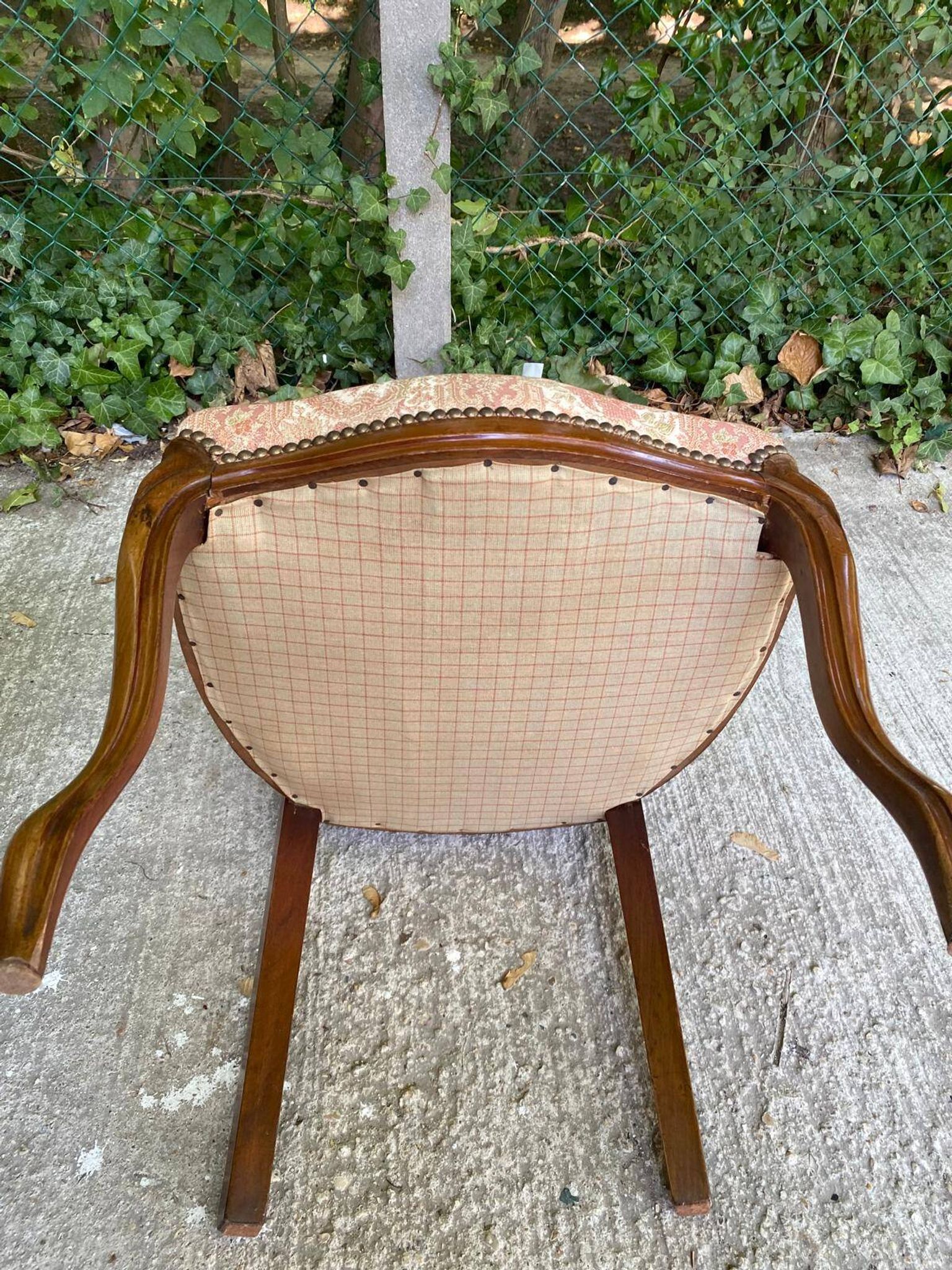 2 chaises louis Philippe bois massif courbé et tissu écru