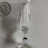 Set de 9 flutes à champagne tulipe Louis Philippe à cotes plates mi 19e