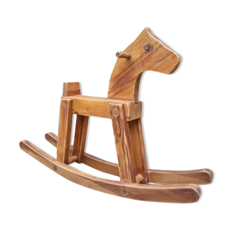 Cheval de bois à bascule vintage