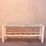 Bench in solid wood and natural weaving