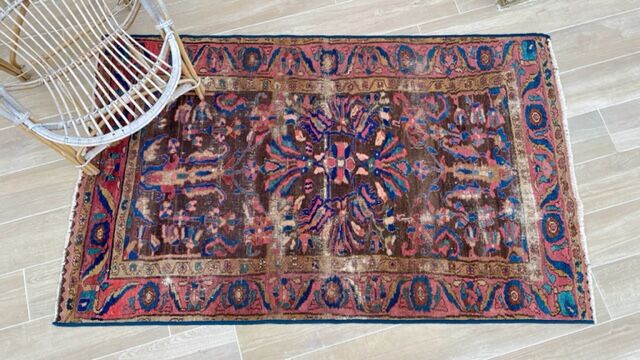 Oriental art deco carpet 123cm x 200cm