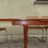 Scandinavian table in expandable teak 1960