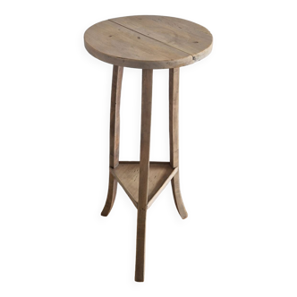 Old pedestal table driftwood
