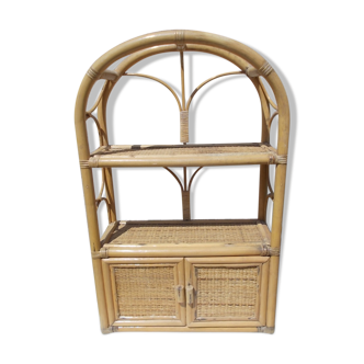 Wall or standing rattan shelf