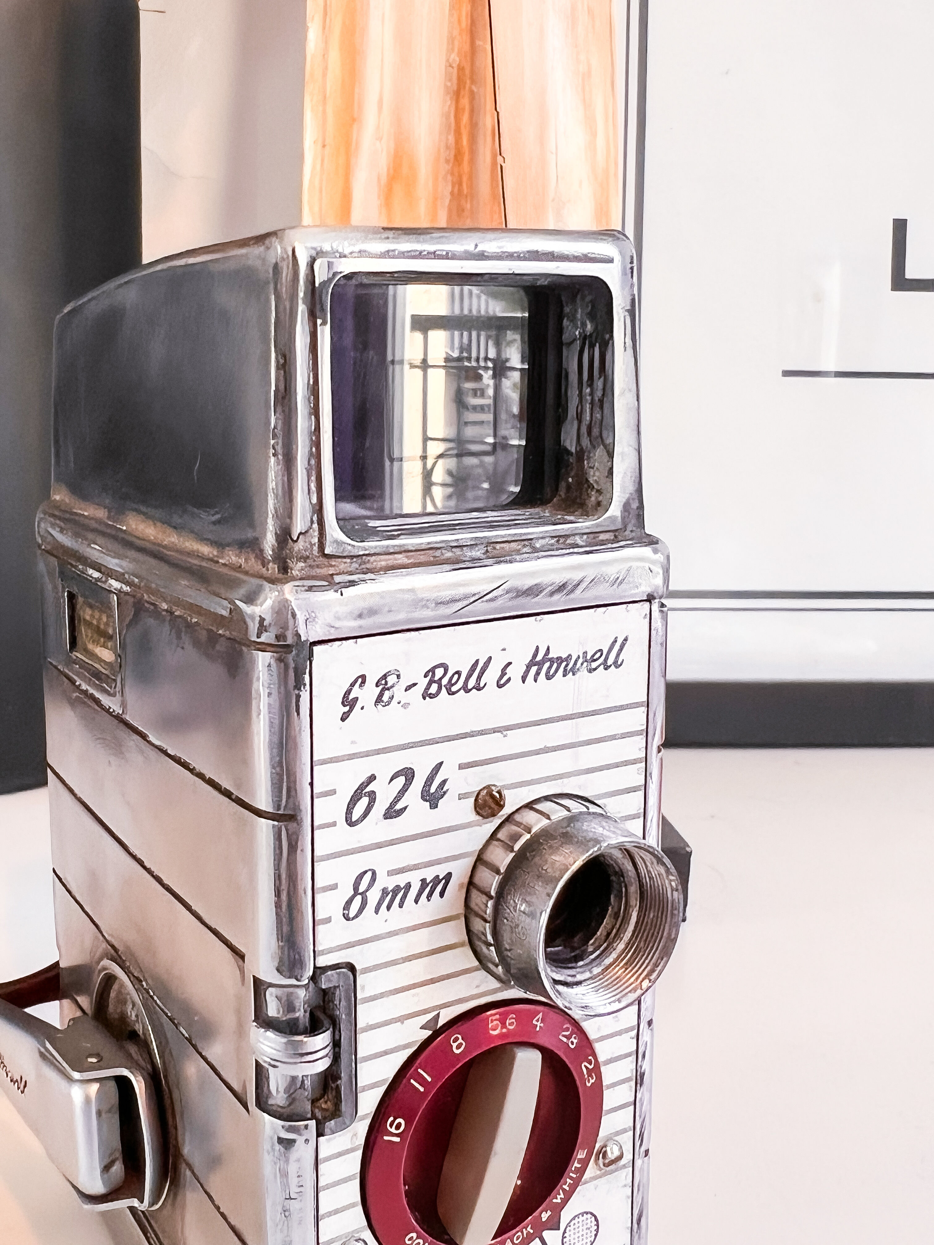 Camera 60's bell & Howell