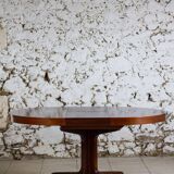 Baumann extendable round table