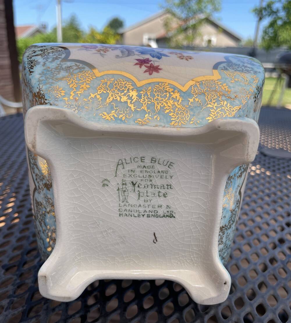 ENGLISH PORCELAIN BISCUIT BARREL ALICE BLUE AT TEA TIME DELICACIES