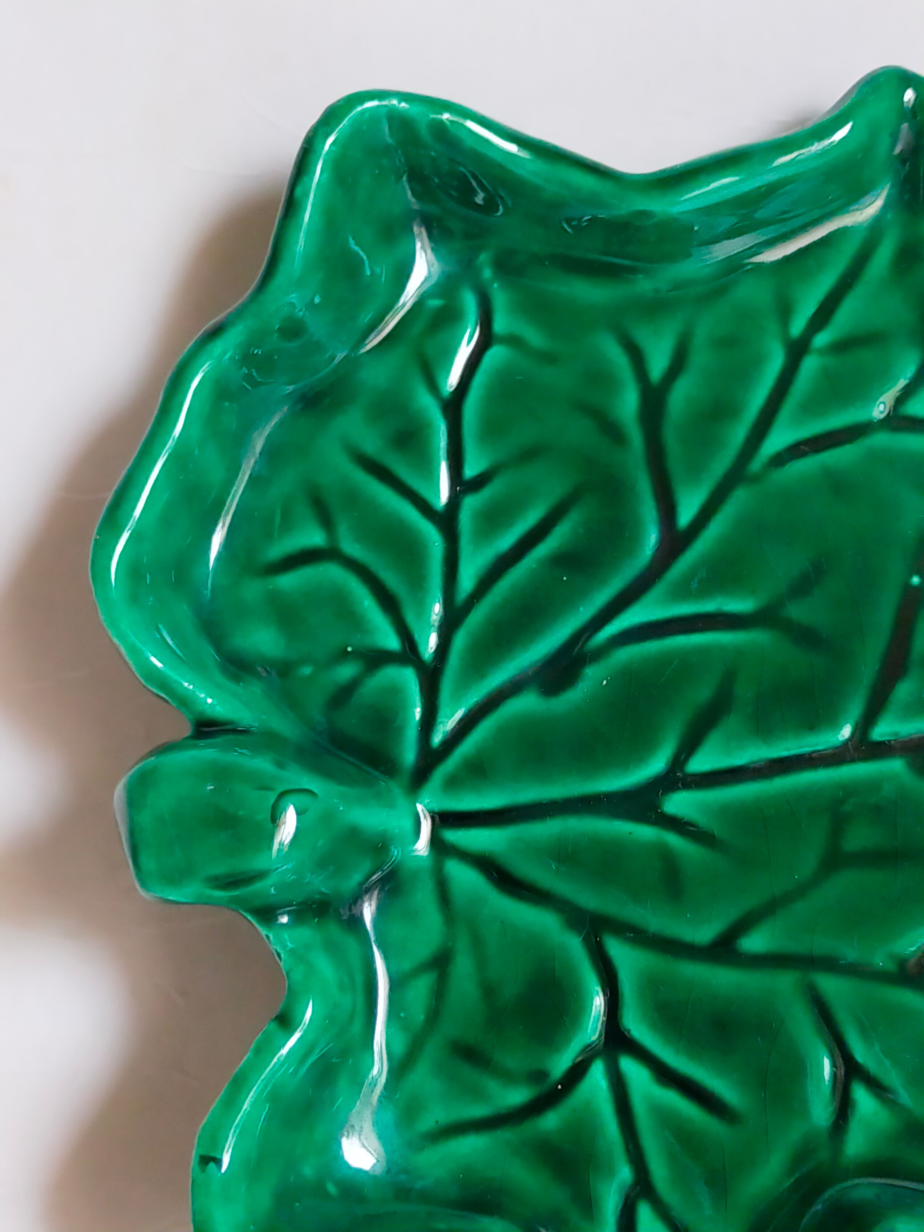 Duo of leaf cups in green slurry from Vintage Vallauris