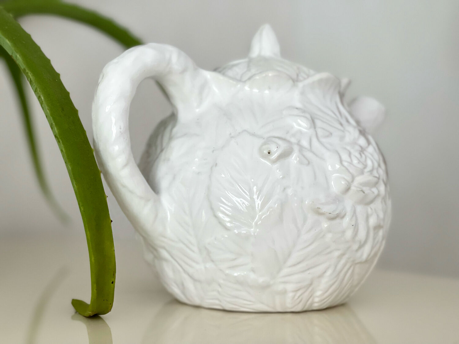 White slurry teapot