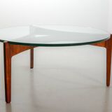 Table basse ronde en palissandre avec plateau en verre, modèle n° 104, design Sven Ellekaer