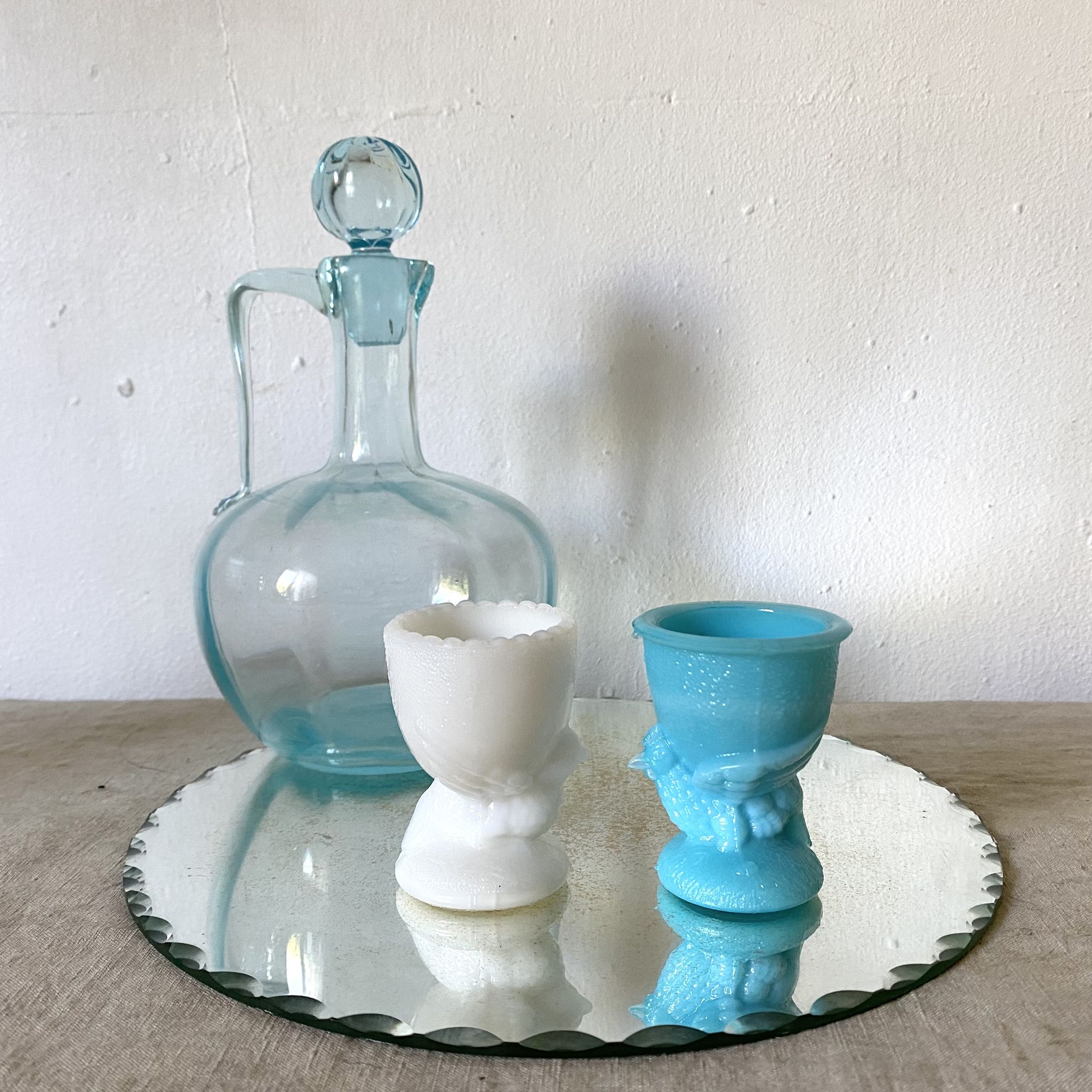 Old chicken hoops in opaline
