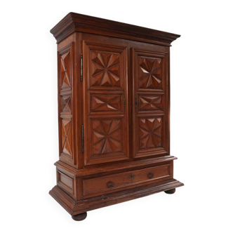 Early 17th Century French Louis XIII Oak Wardrobe with Geometric Carving