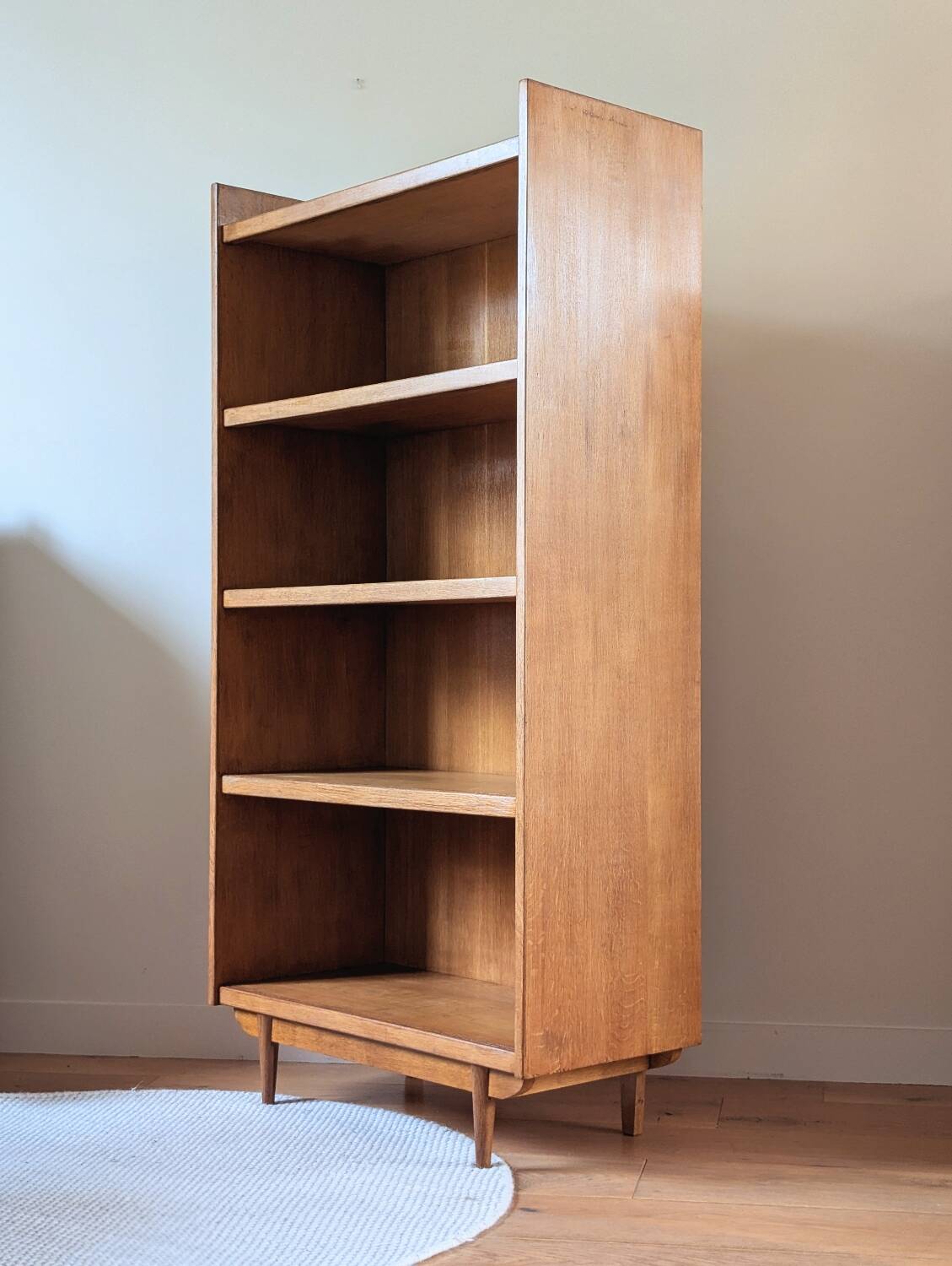 Vintage Danish Scandinavian design bookshelf.
