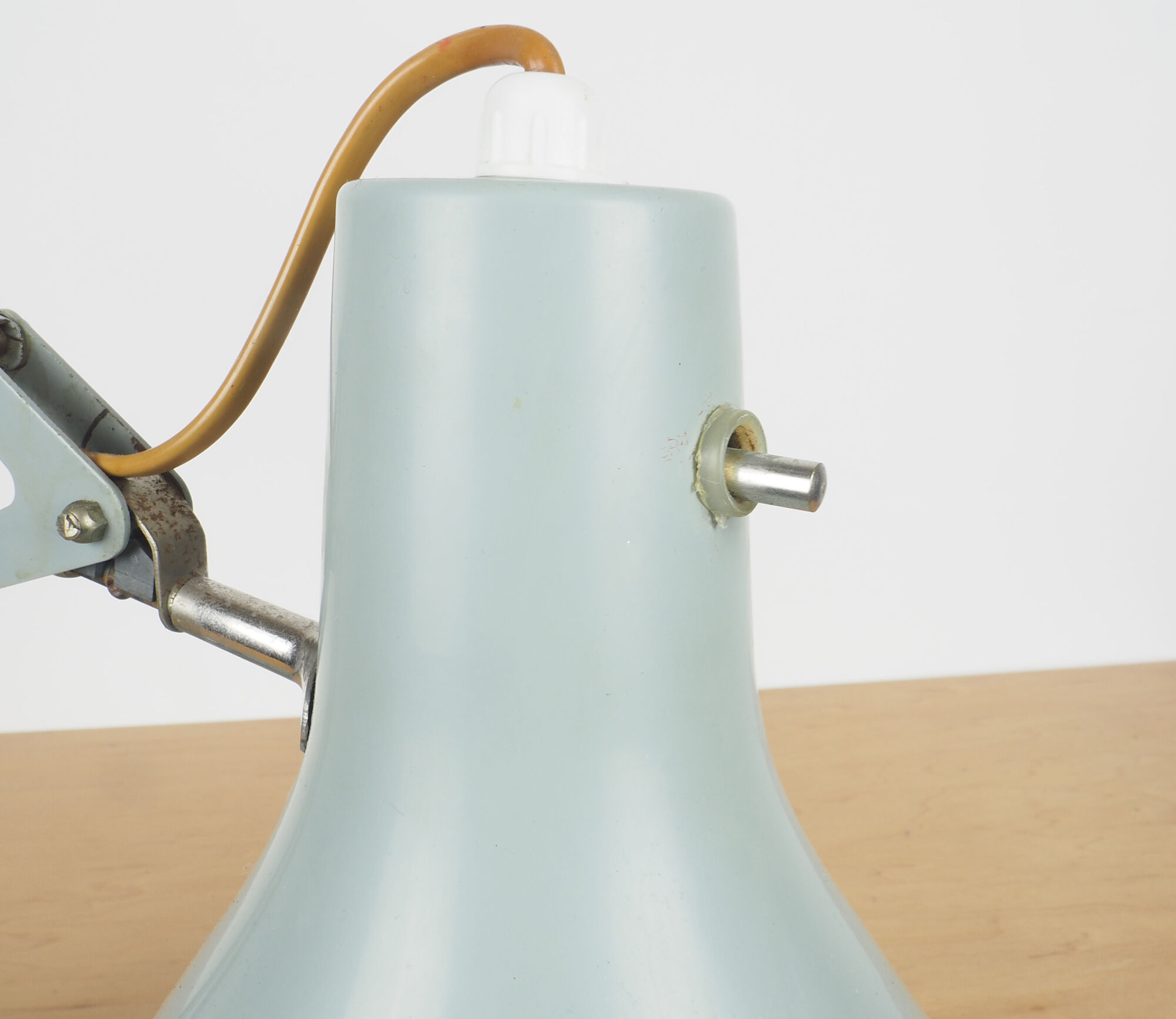 L2 steel table lamp by Jacob Jacobsen for Luxo
