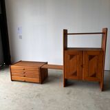 Modular enfilade by Soren Nissen & Ebbe Gehl, modelled by Fagus Seltz.