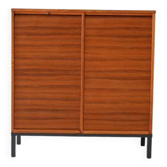 Classeur vintage avec portes à tambour