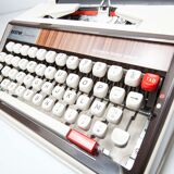 Brother Deluxe 1350 revised typewrite 1971