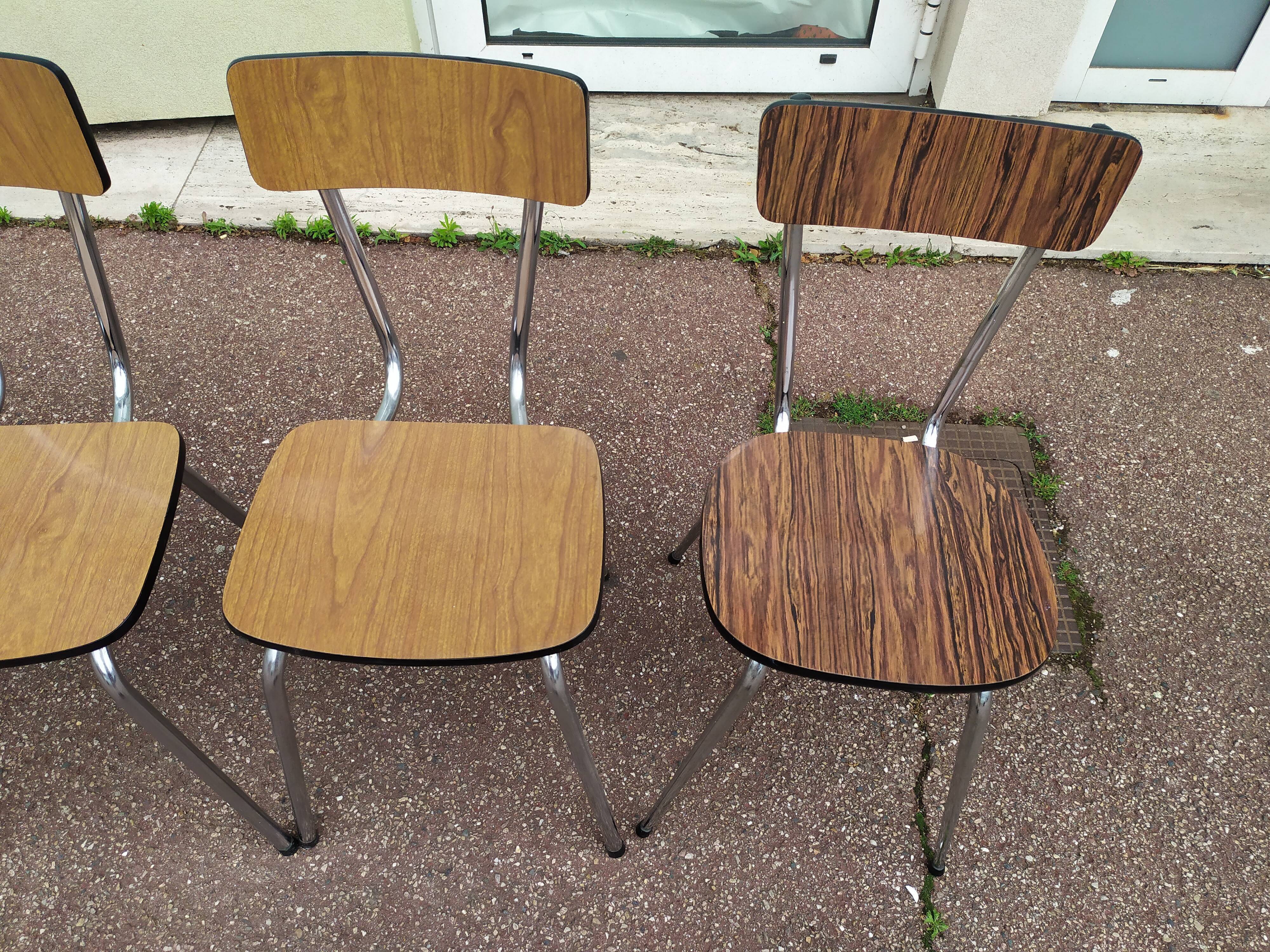 Lot de 5 chaises en formica métal, marron brun