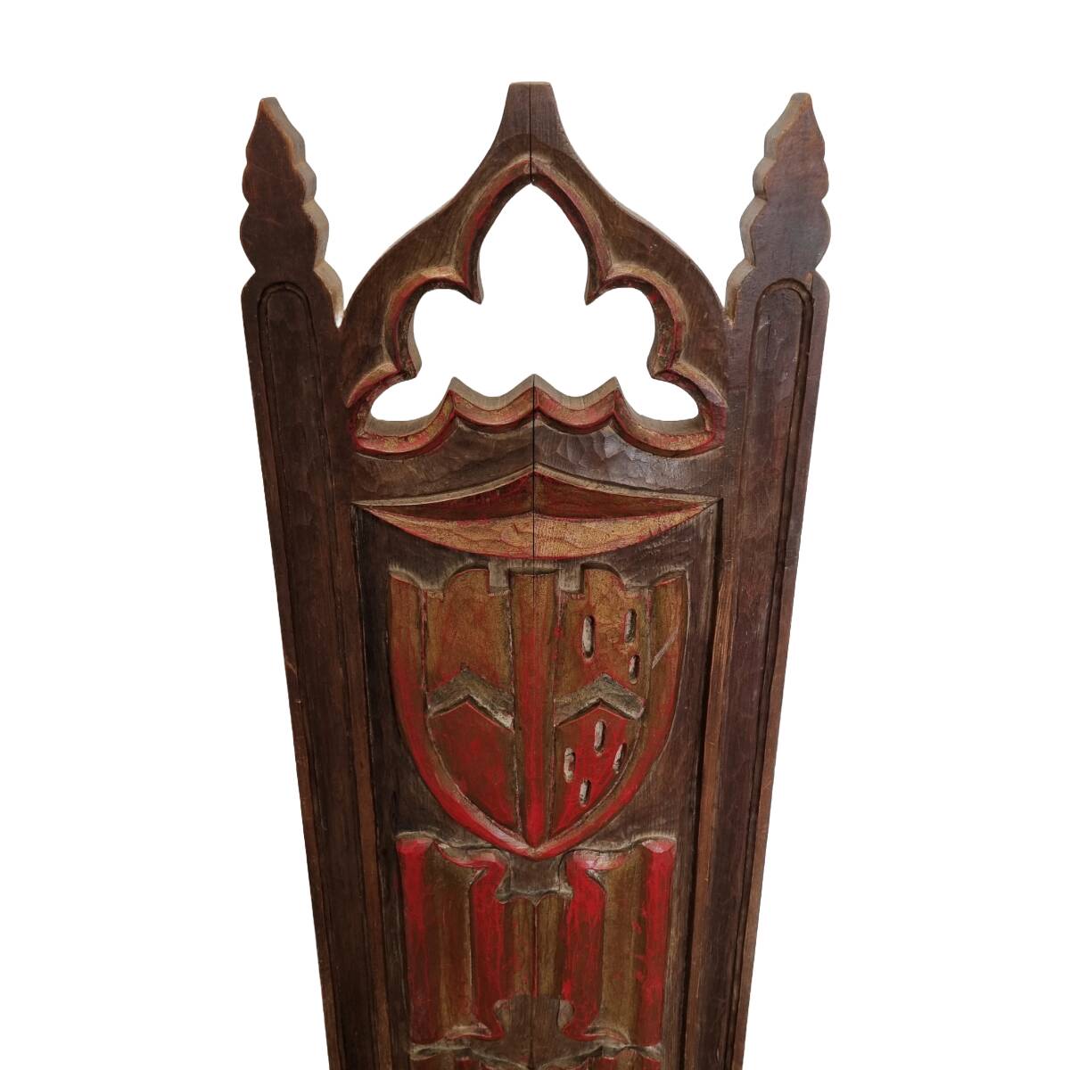 Spanish hand carved Gothic Style Chair, 1st half 1900s