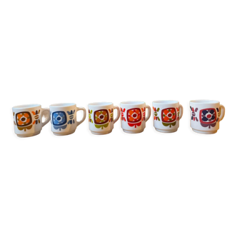 Set of 6 cups mobil years 70