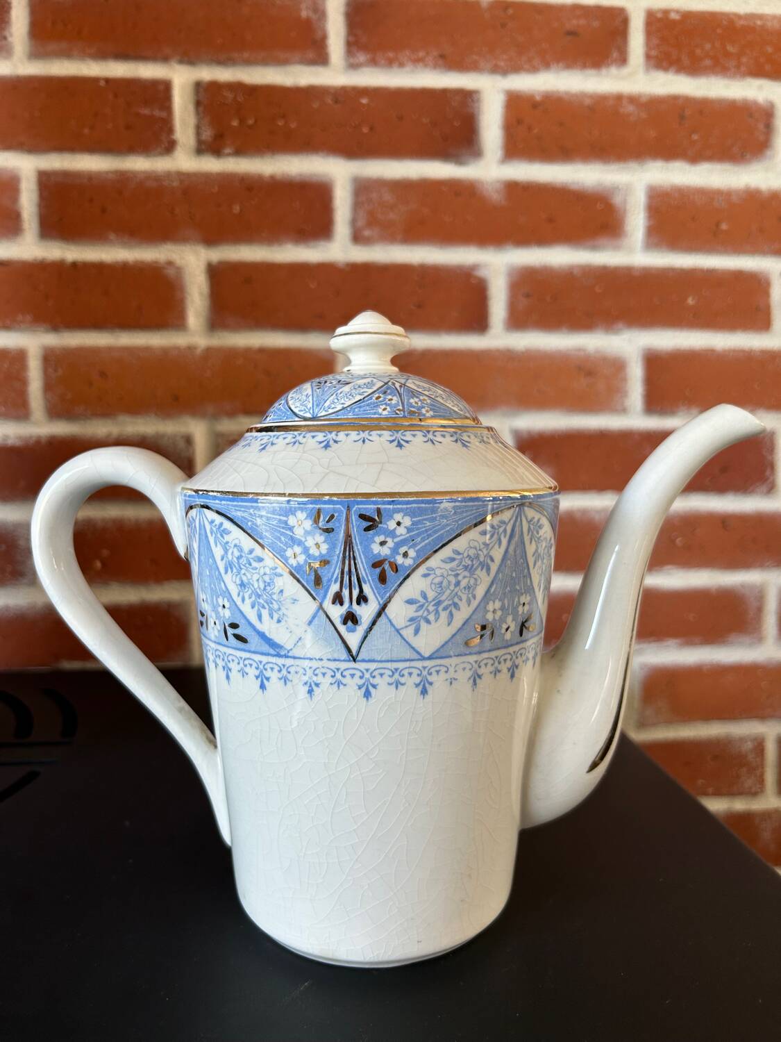 Cafetière verseuse ancienne Creil et Montereau
