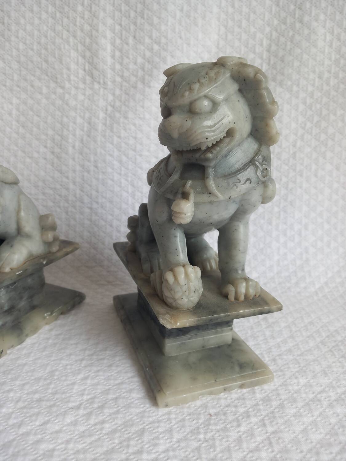Pair of lions/chinese guardian dogs Fô (Foo Dogs / ShiShi)