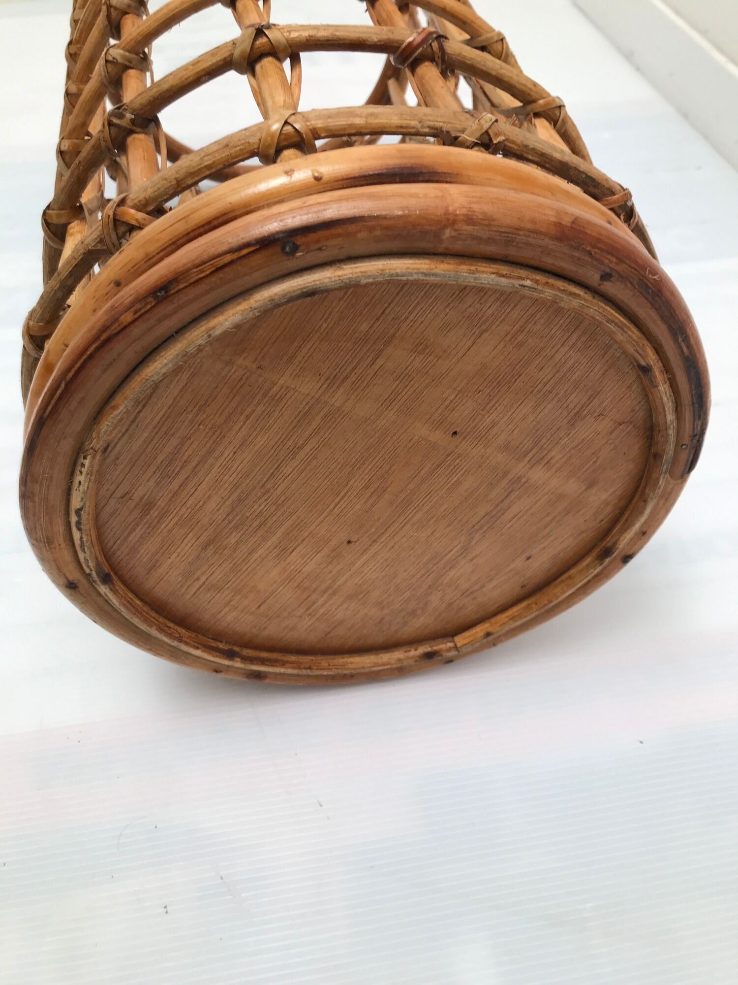 Vintage 50-60s rattan umbrella holder