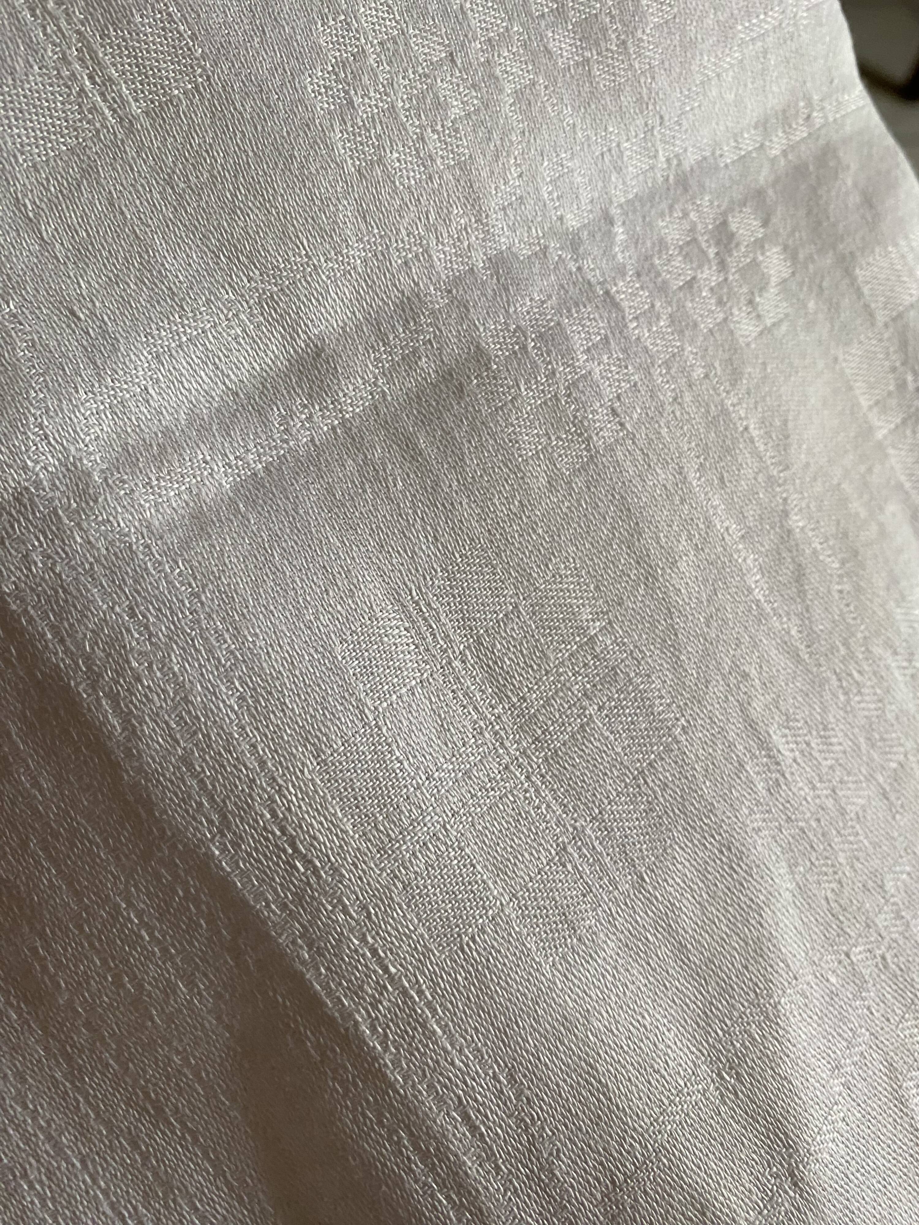 6 towels XIXth s linen and damask silk A M