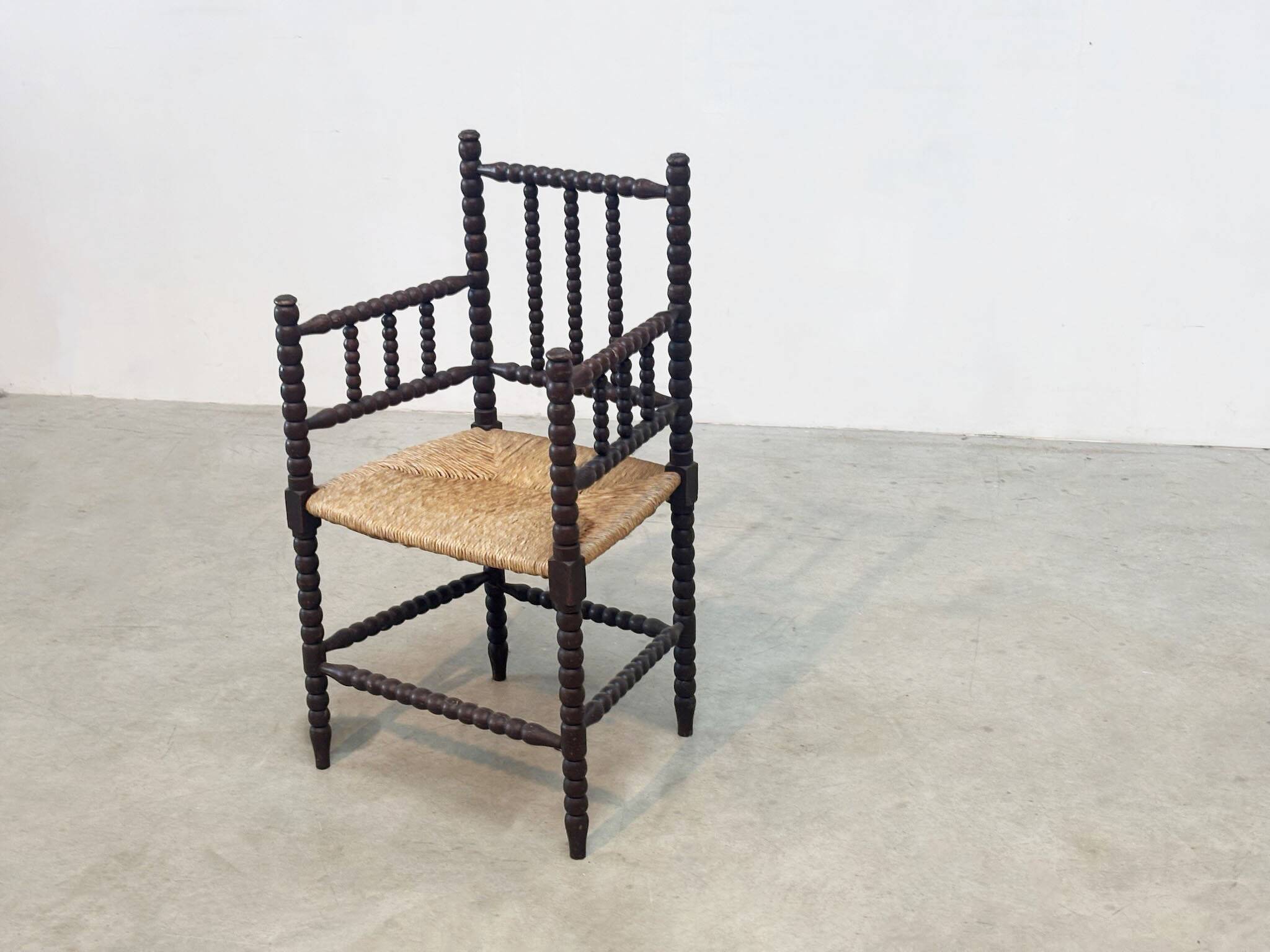 1930s Bobbin easy chair - High back