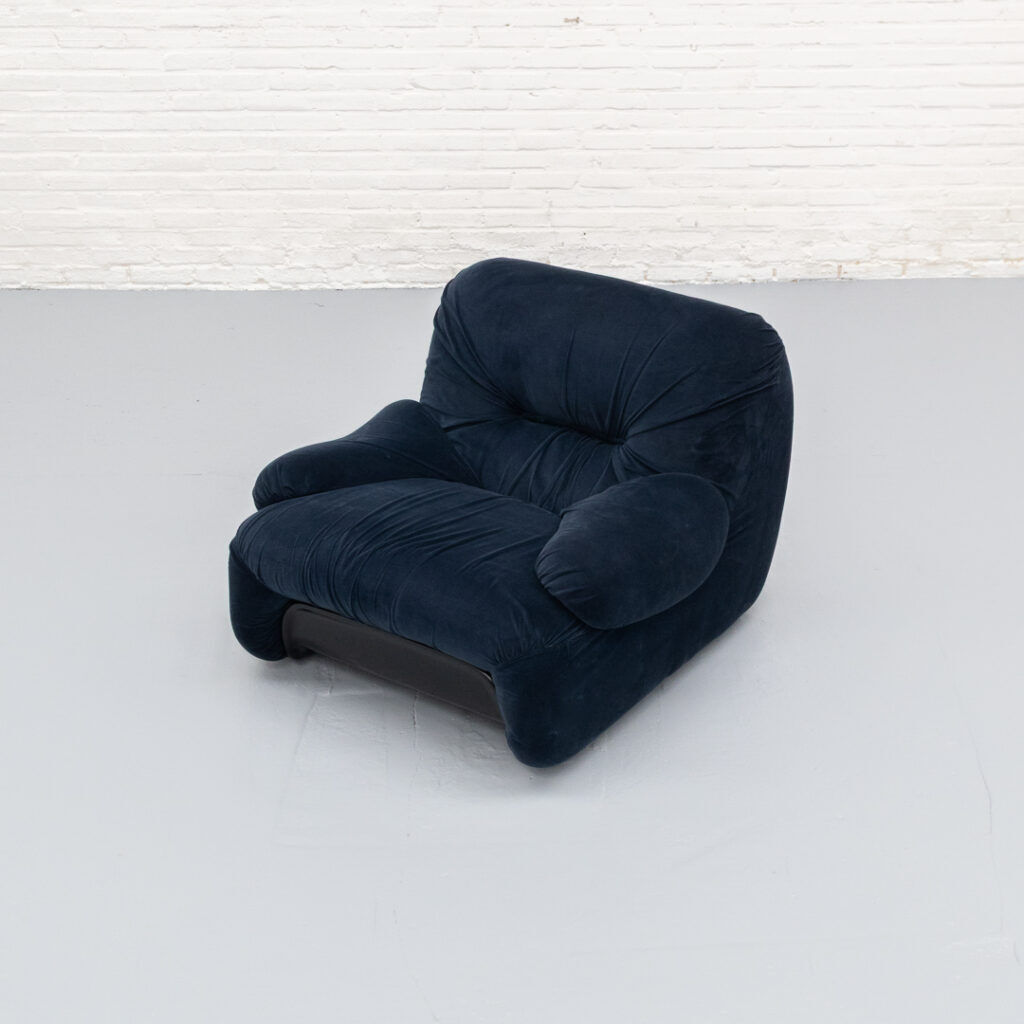 Malu lounge chair by Diego Mattu for 1P Italy 1970s