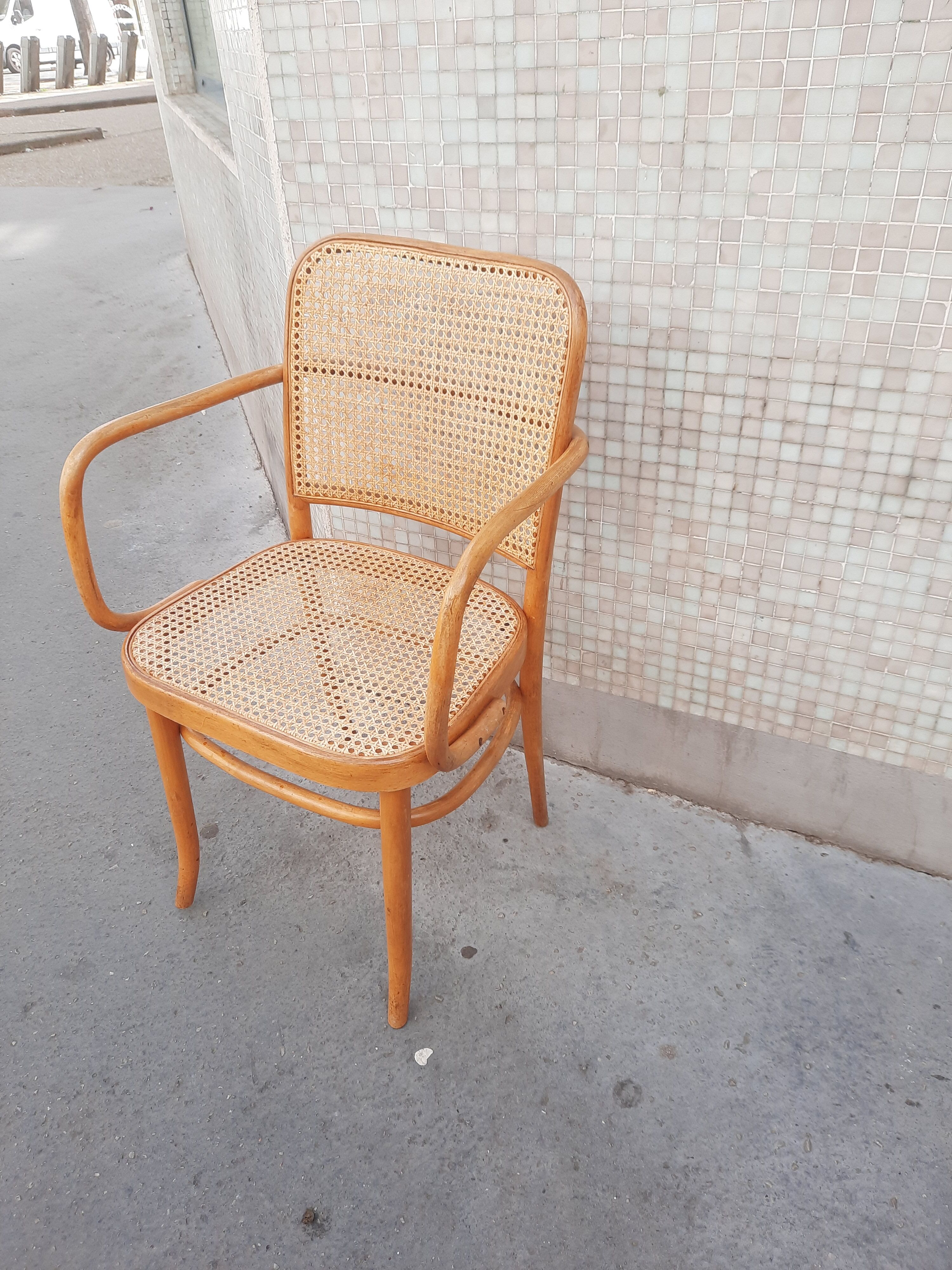 Armchair model Parague 811 Joseph Hoffman