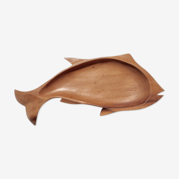Wooden dish fish