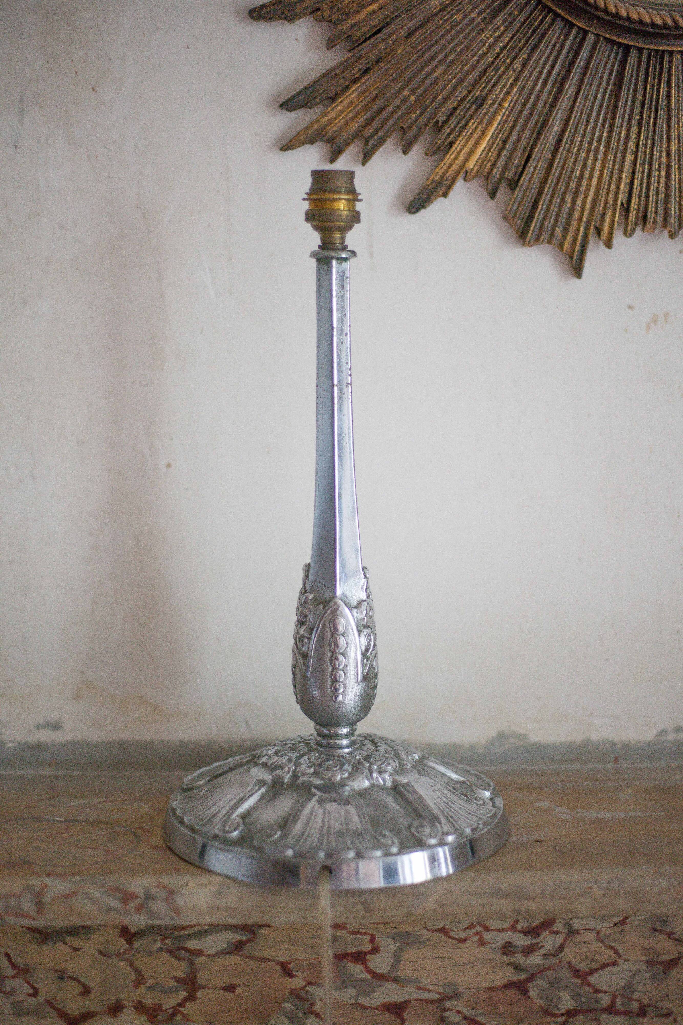 Art Deco table lamp, living room lamp, floral lamp base
