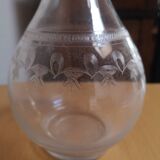 Carafe en verre gravé art déco