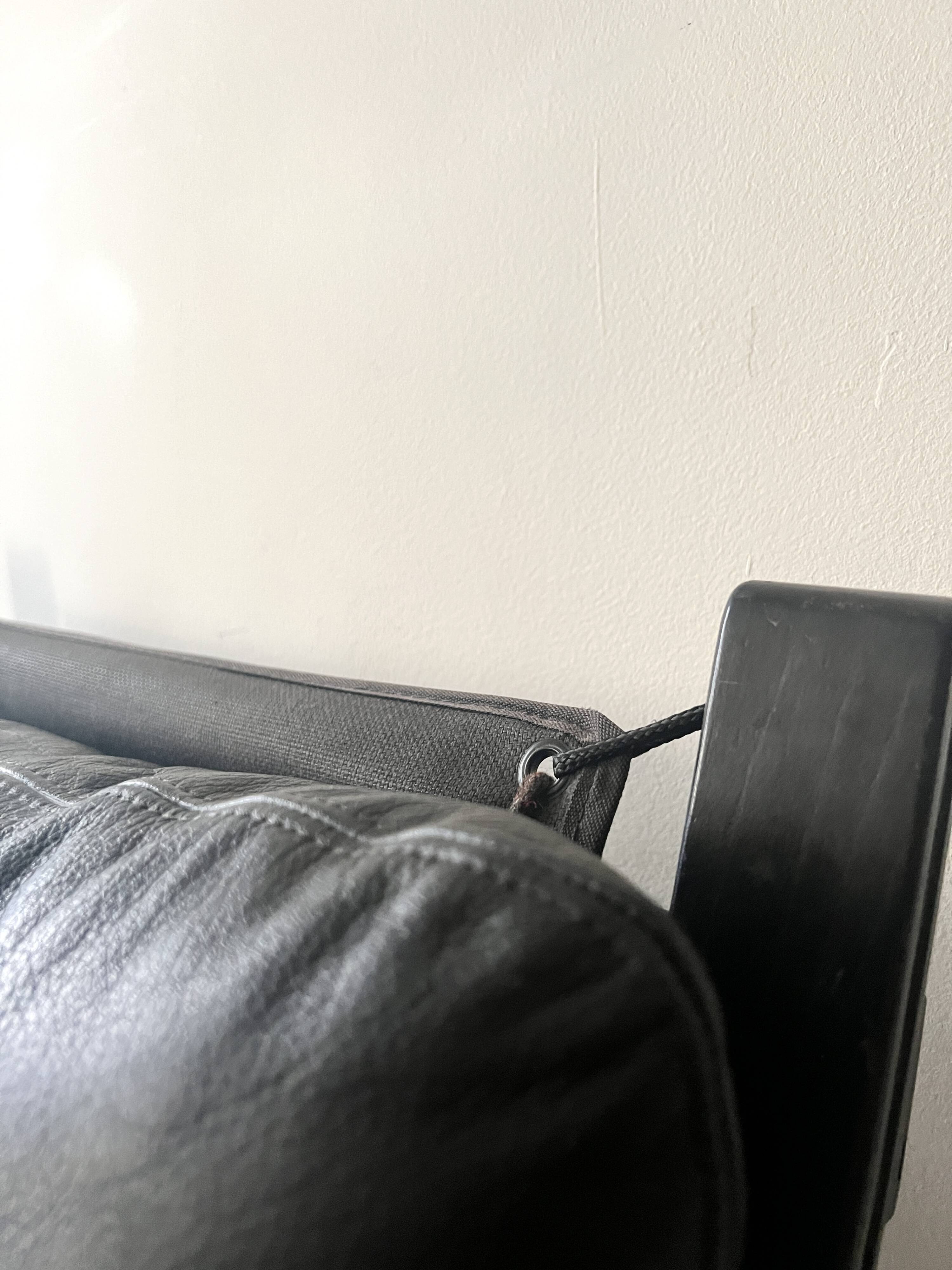 Siesta Scandinavian armchair in black leather by Ingmar Relling, designed in 1970