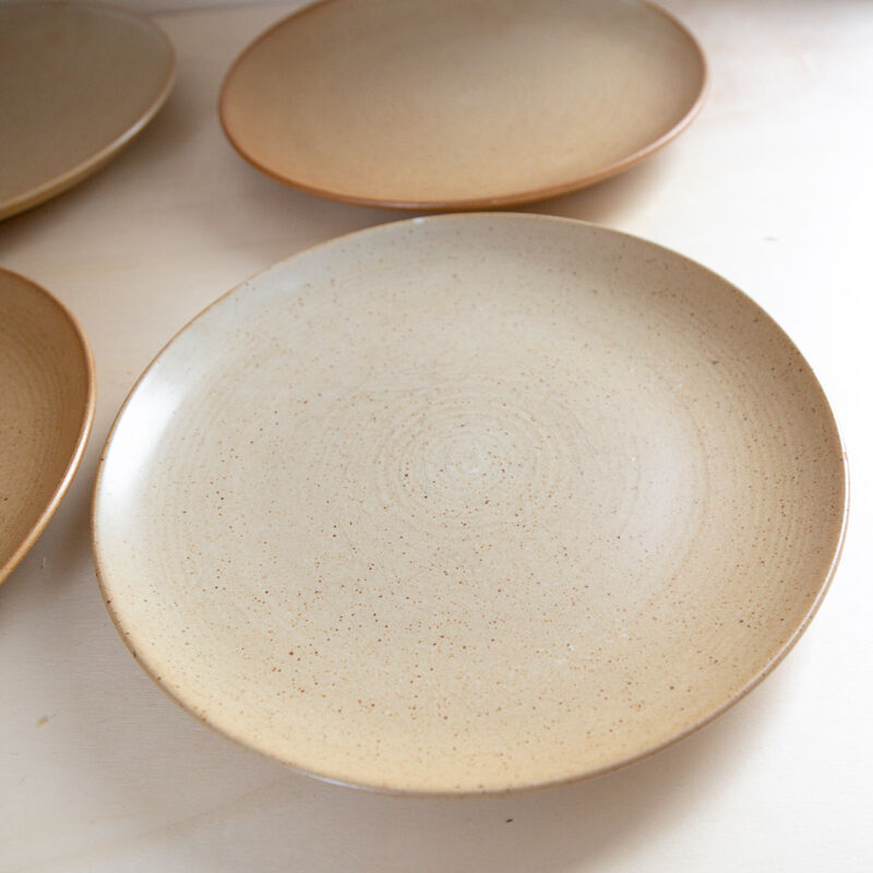 4 flat plates gres village France