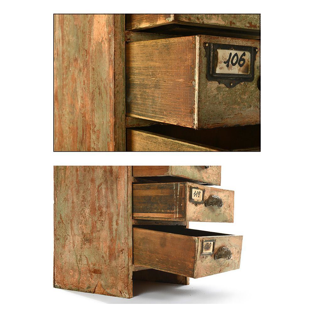 Skated wooden workshop column with 18 drawers