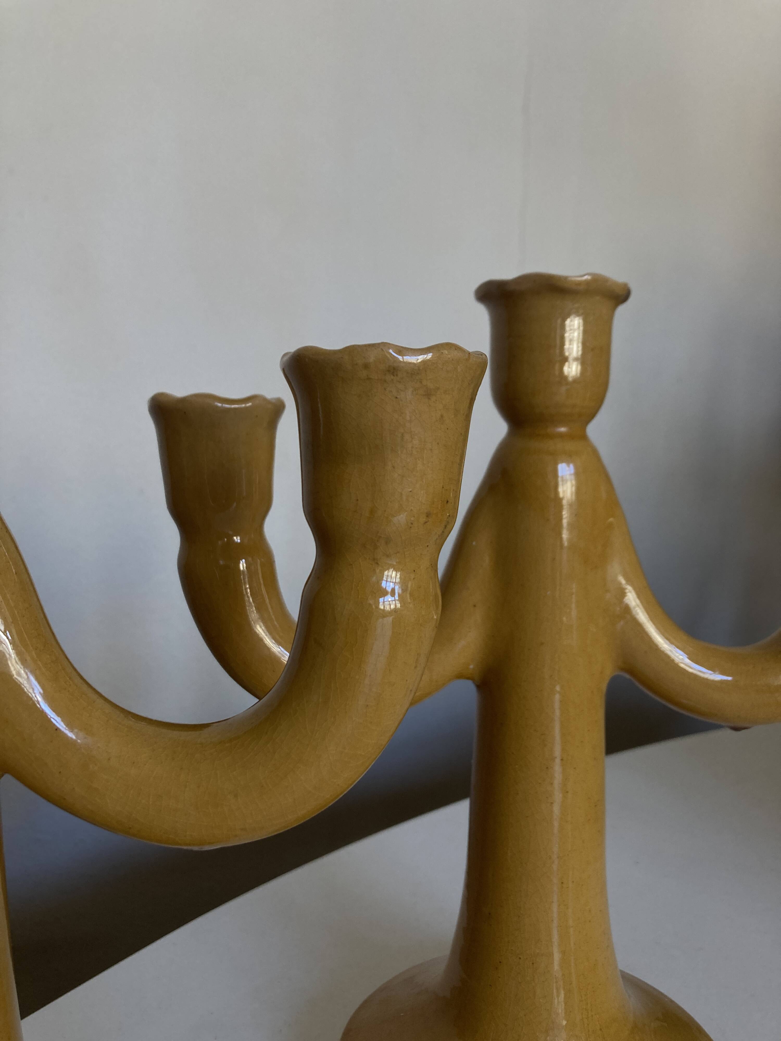 Paire de bougeoirs en terre vernissée Pichon Uzès 1960