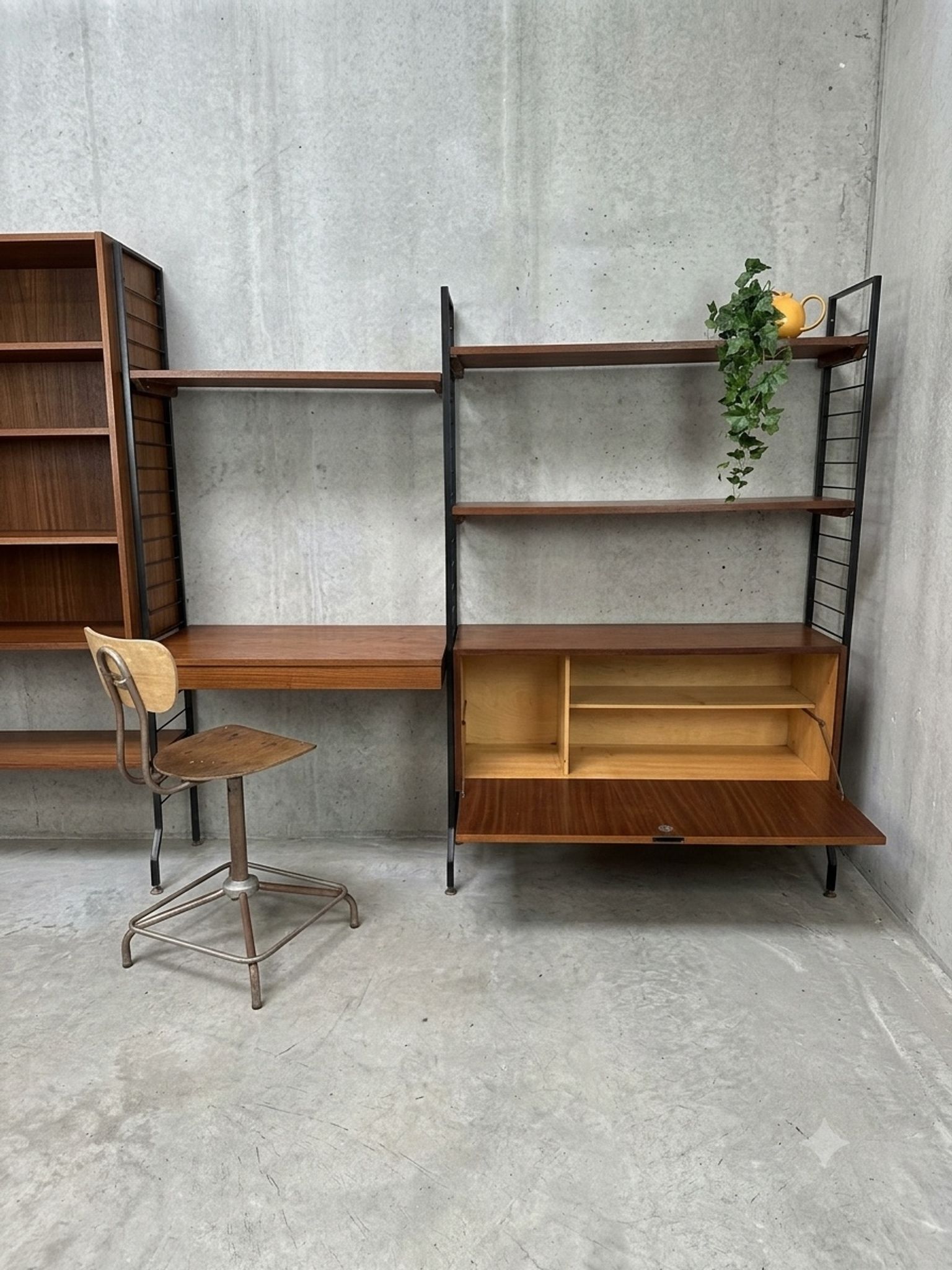 Combineurop Library 1960